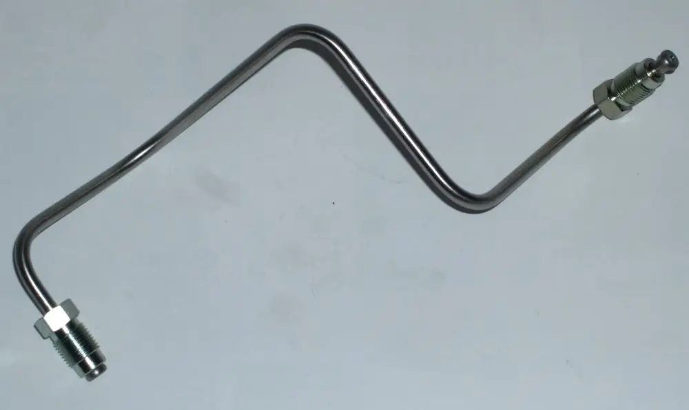 Edelstahl-Öldruckleitung mit beidseitigen Anschlussgewinde, geeignet für DAIKIN Altherma C Oil System.